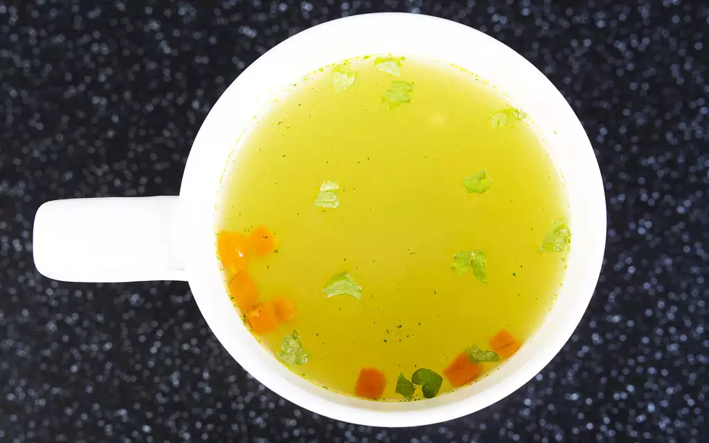 vegetarian chicken broth, non-fat, low-sodium