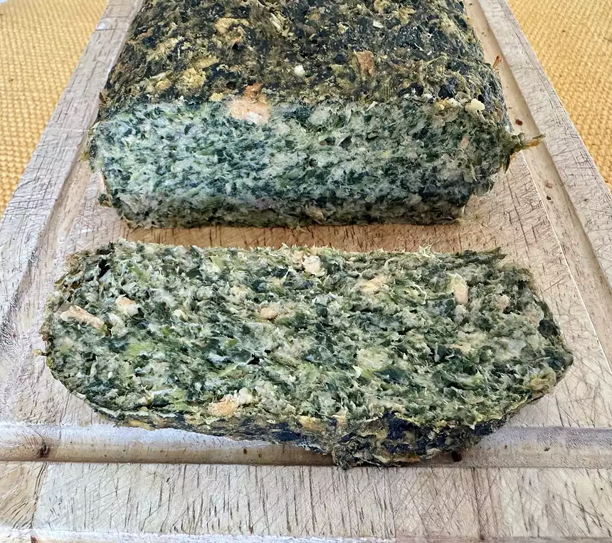 Salmon-Spinach Loaf