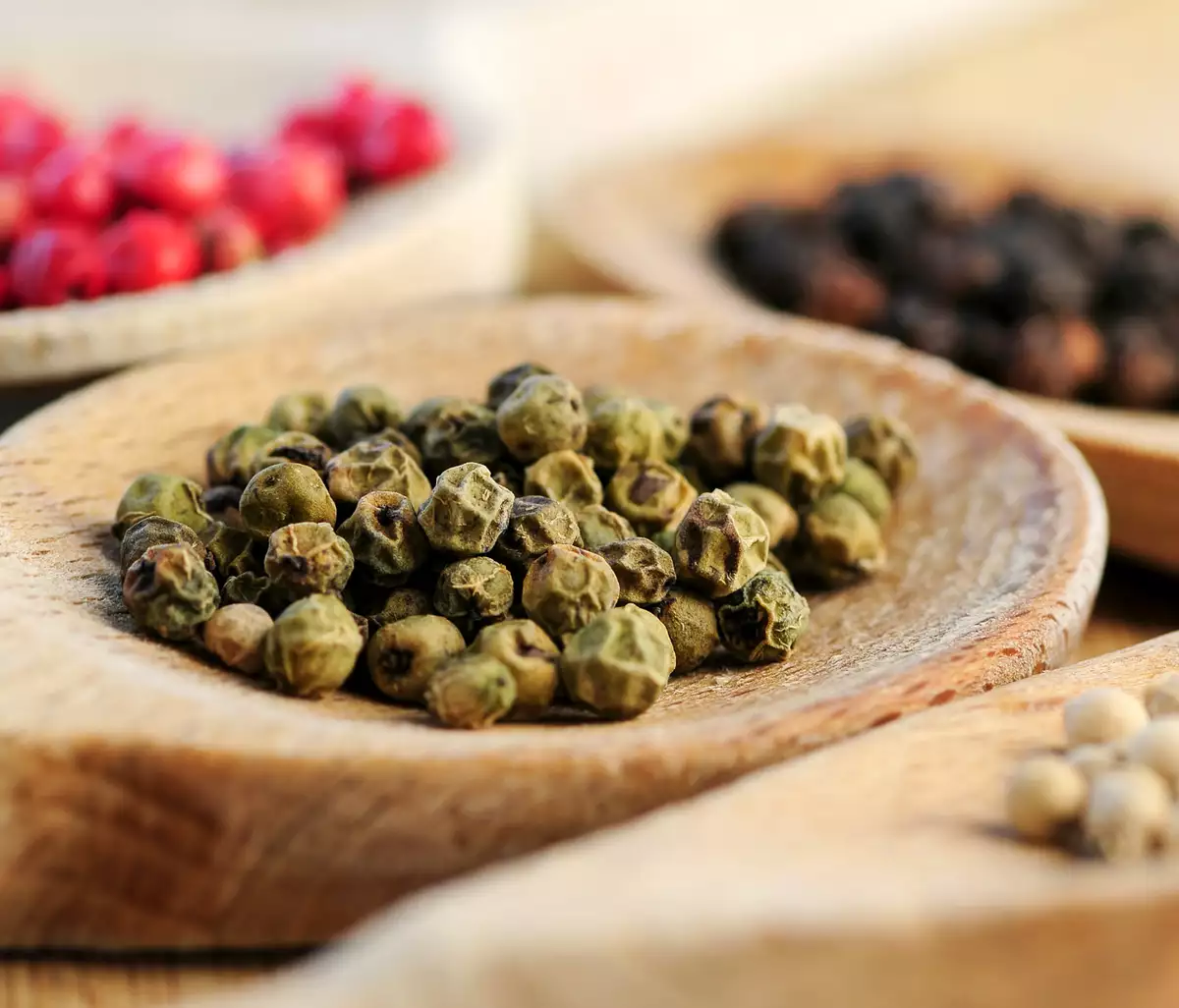 green peppercorns