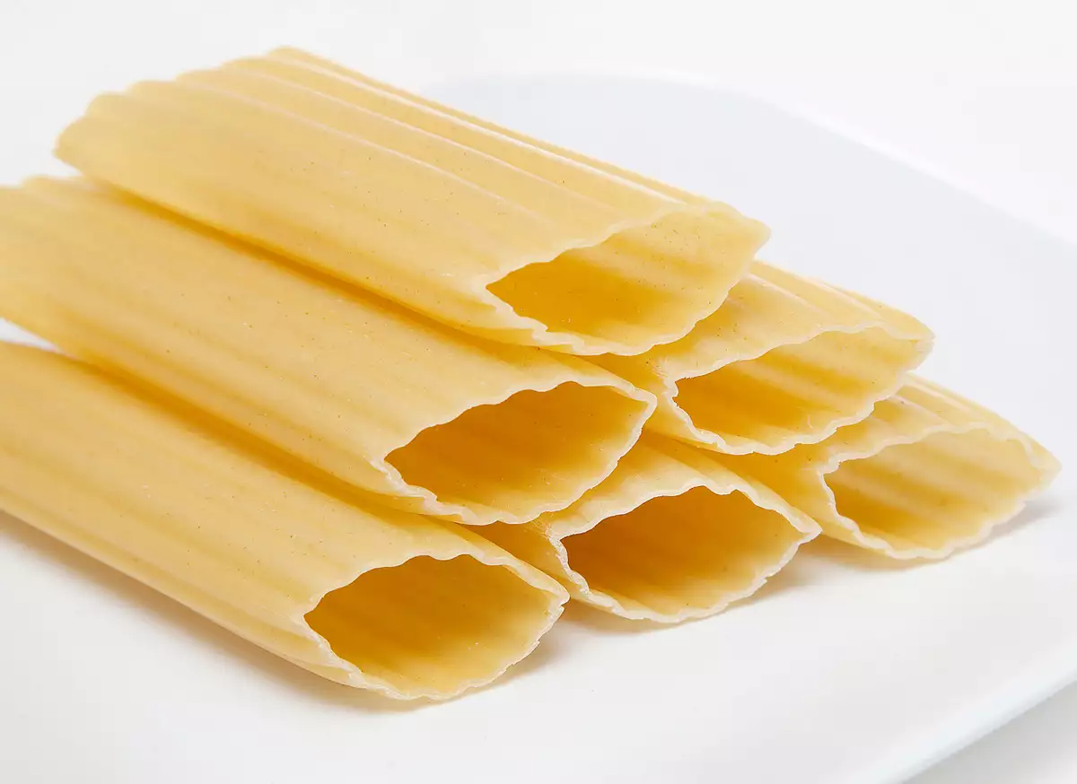 pasta, manicotti shells