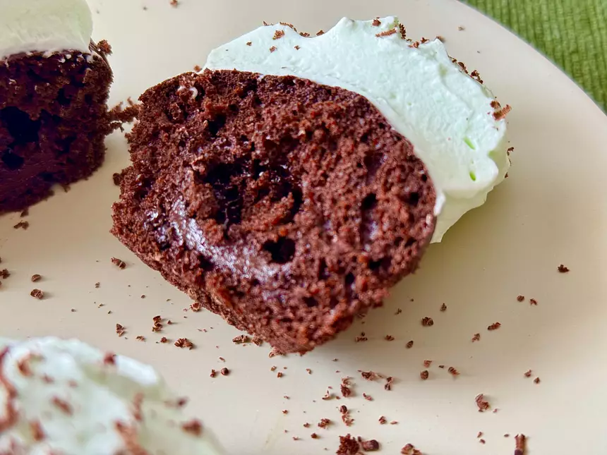 St. Patrick’s Day Grasshopper Pie Cupcakes