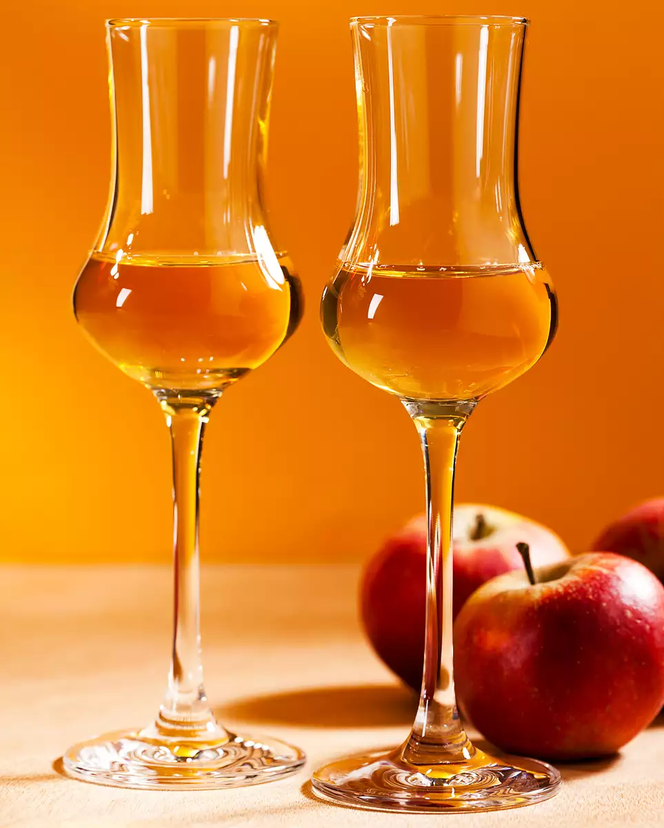 calvados (apple brandy)