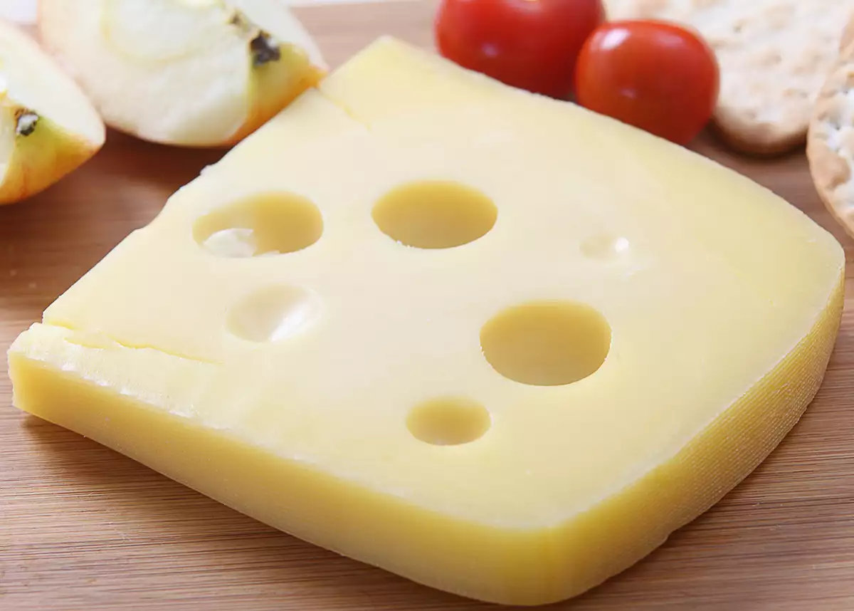 jarlsberg cheese