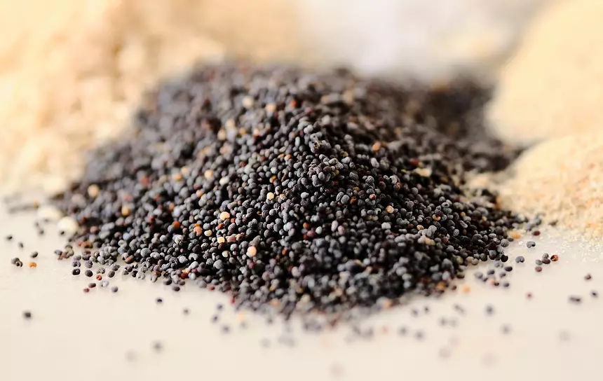 Poppy seeds