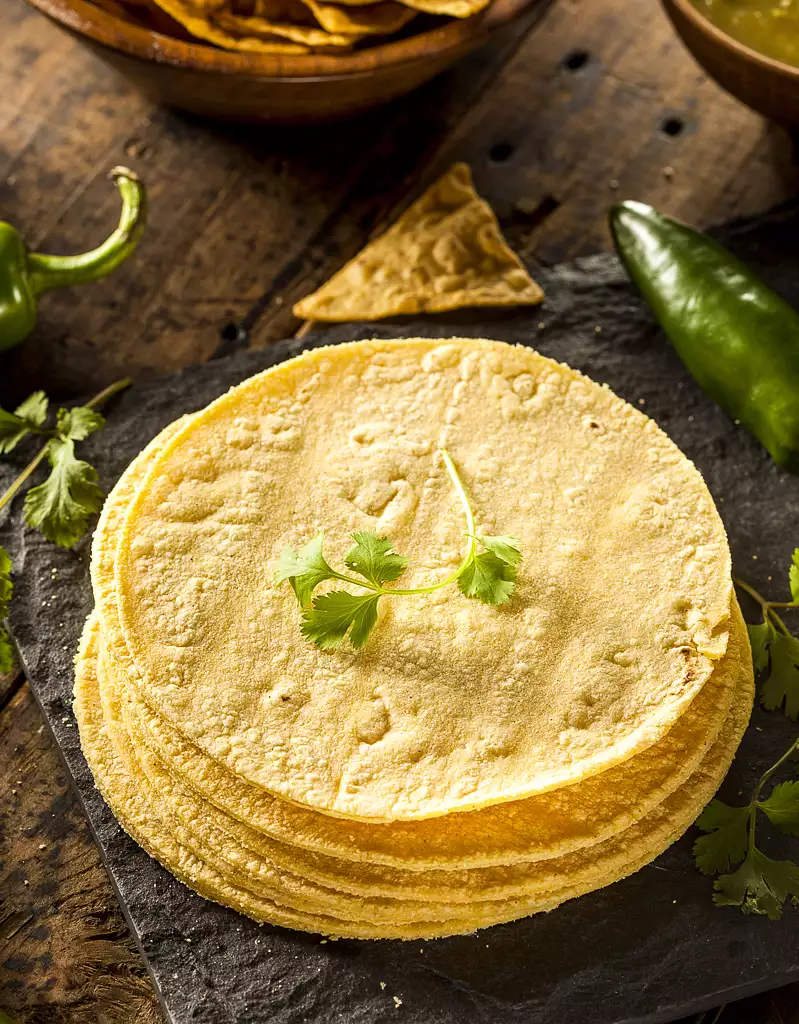 corn tortillas (6-inch)