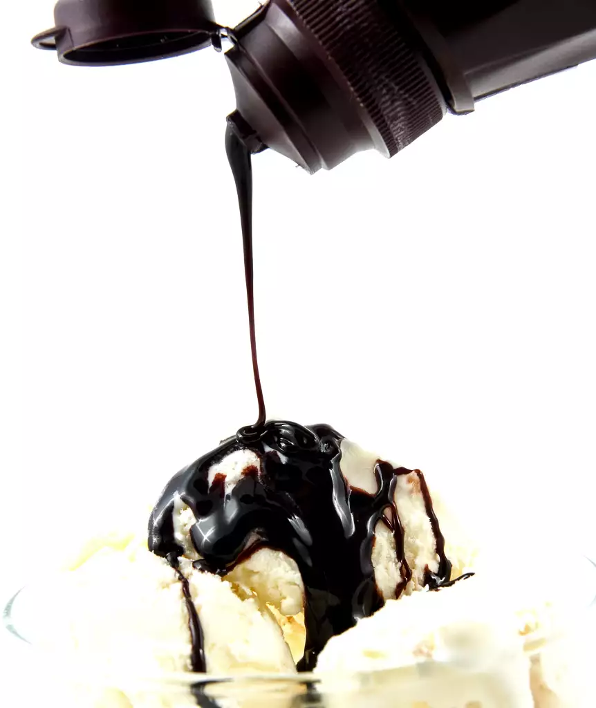 chocolate syrup