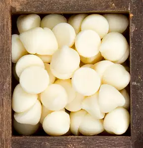 white chocolate chips