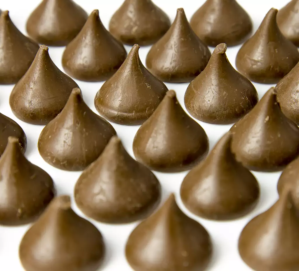 chocolate kisses