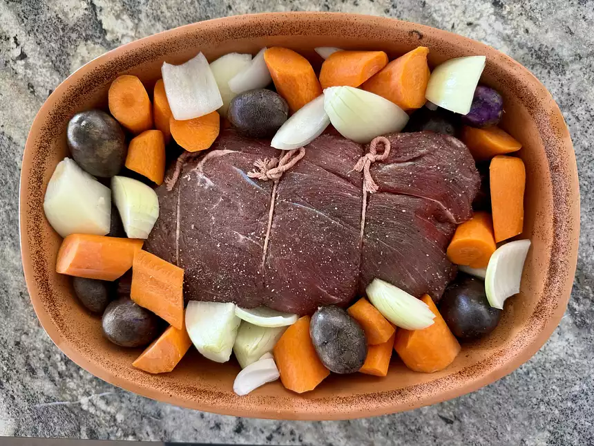 Roast Beef in the Clay Pot