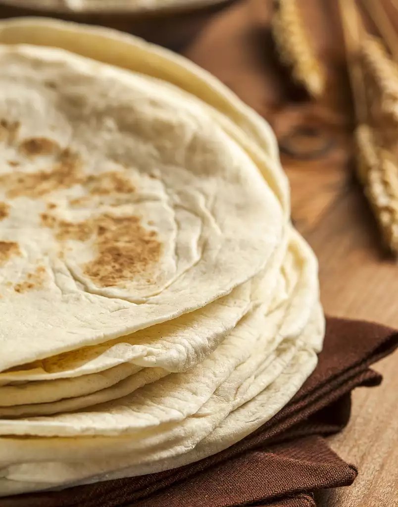 flour tortillas (8 inch)