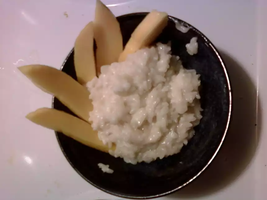 Mangoes with Sticky Rice