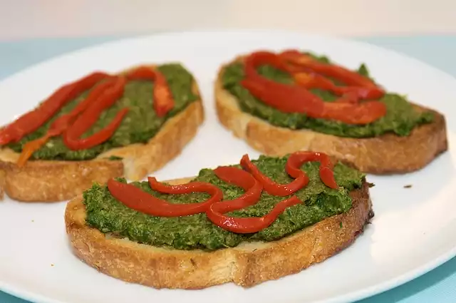 Spinach-Miso Pesto Crostini