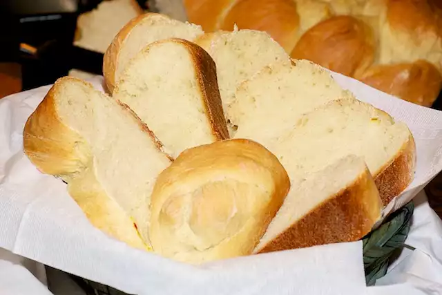 Cardamom Bread