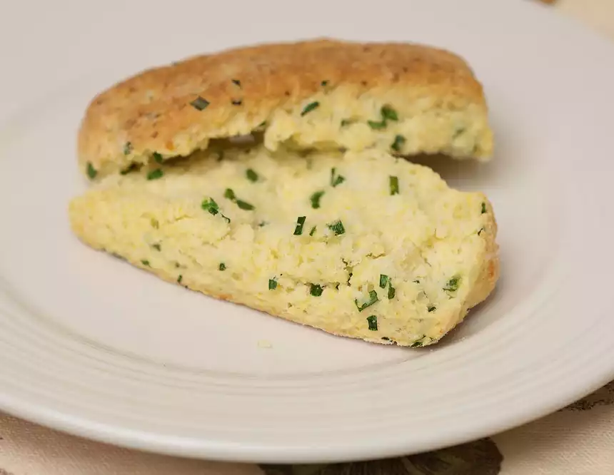 Cheddar Cornmeal Biscuits with Chives