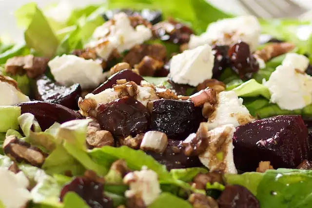 Balsamic-Honey Glazed Beets and Arugula Salad with Goat Cheese