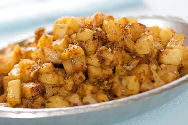 Parmesan, Paprika, and Herbs Roasted Potatoes