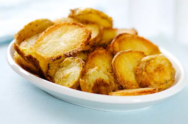 Super Crispy Oven Roasted Potatoes Recipe