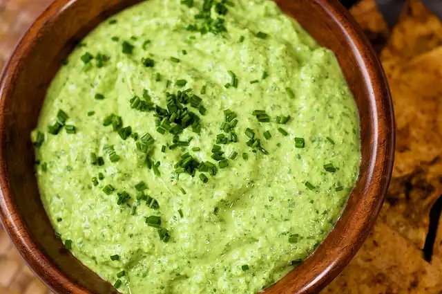 Creamy Superbowl Spinach Dip 