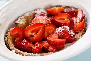 Baked German Pancakes with Fresh Strawberries