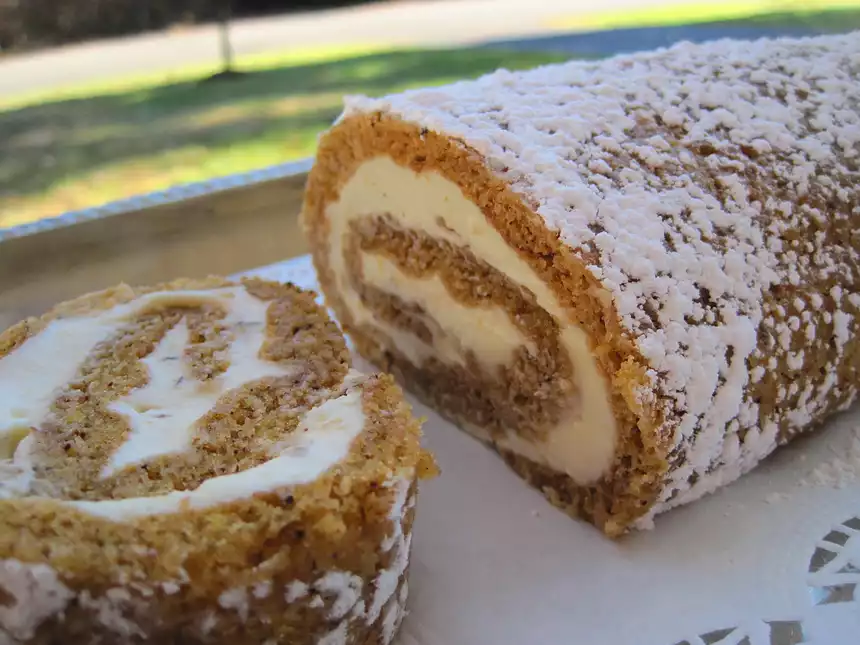 Pumpkin Roll with Cream Cheese Filling