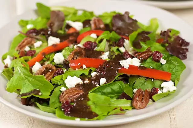 Mixed Green Salad with Pecans, Goat Cheese And Honey Mustard Vinaigrette