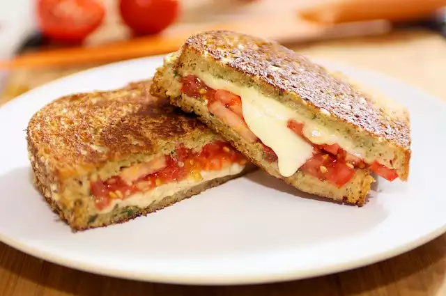 Basil Pesto Caprese Grilled Cheese Sandwich