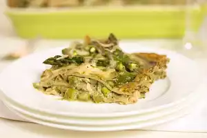 Asparagus Basil-Pesto Lasagna