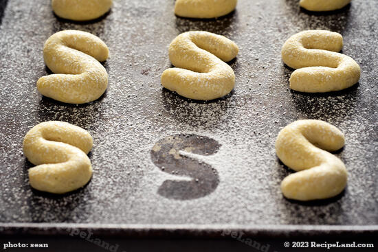 Italian S Cookies